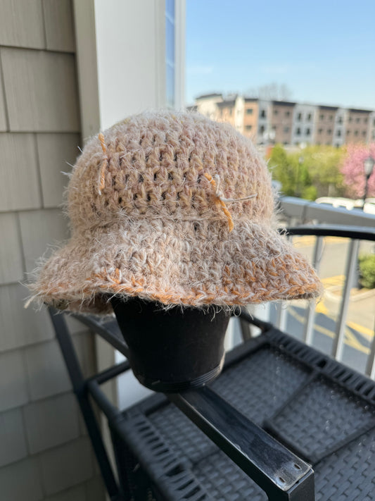 Yellows fluff bucket hat